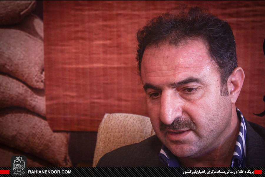 مردم سنندج مهمان نواز و عاشق شهدا هستند/ مصرف بودجه در حوزه دفاع مقدس سرمایه گذاری است مردم سنندج مهمان نواز و عاشق شهدا هستند/ مصرف بودجه در حوزه دفاع مقدس سرمایه گذاری است