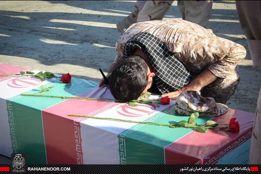 ورود شهدای تازه تفحص شده از مرز بین المللی باشماق مریوان