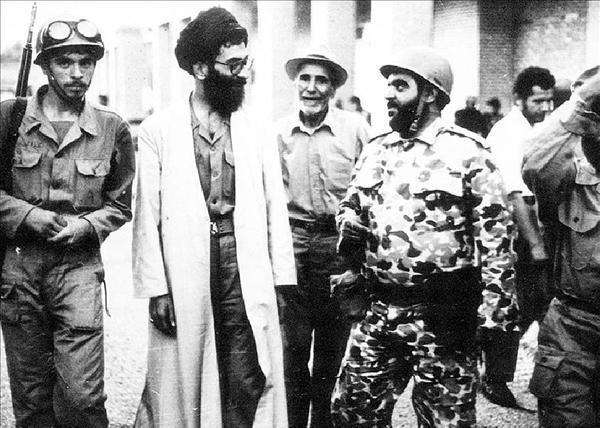 روایت سرلشکر صالحی از برخورد جذاب رهبری با نظامیان روایت سرلشکر صالحی از برخورد جذاب رهبری با نظامیان