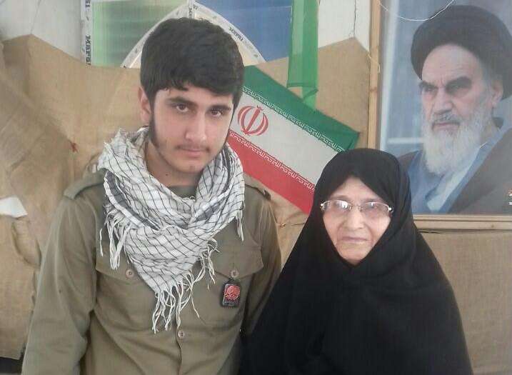 پسرم گفت "دعا کن شهید گمنام شوم" پسرم گفت "دعا کن شهید گمنام شوم"