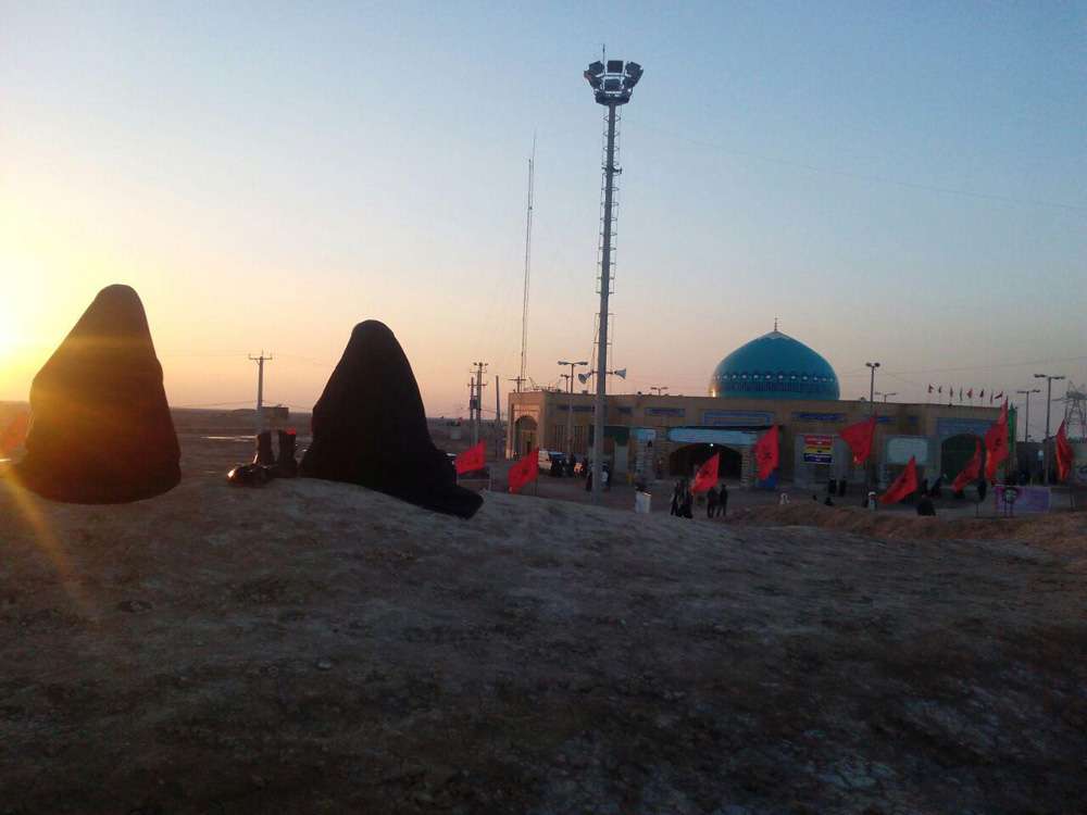 ای شهدا، ما جاماندگان قافله دلدادگی را در یابید ای شهدا، ما جاماندگان قافله دلدادگی را در یابید