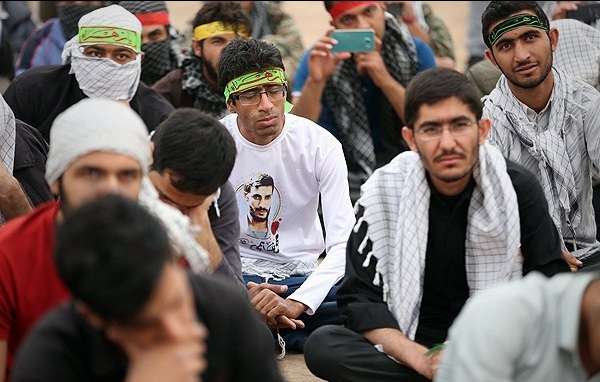 حضور دانشجویان پاکستانی در حرکت عظیم راهیان نور حضور دانشجویان پاکستانی در حرکت عظیم راهیان نور