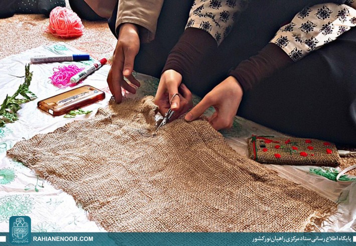 روزمرگیهایی به رنگ شهادت <img src="/images/picture_icon.gif" width="16" height="13" border="0" align="top"> روزمرگیهایی به رنگ شهادت <img src="/images/picture_icon.gif" width="16" height="13" border="0" align="top">