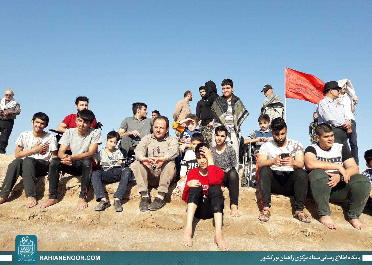 کاروانی که امروز با پای دل به ضیافت لاله ها آمدند <img src="/images/picture_icon.gif" width="16" height="13" border="0" align="top"> کاروانی که امروز با پای دل به ضیافت لاله ها آمدند <img src="/images/picture_icon.gif" width="16" height="13" border="0" align="top">