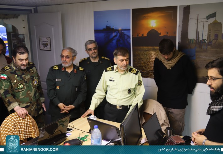بازدید سردار عصار و امیر گرامی از مرکز رسانهای راهیان نور <img src="/images/picture_icon.gif" width="16" height="13" border="0" align="top"> بازدید سردار عصار و امیر گرامی از مرکز رسانهای راهیان نور <img src="/images/picture_icon.gif" width="16" height="13" border="0" align="top">
