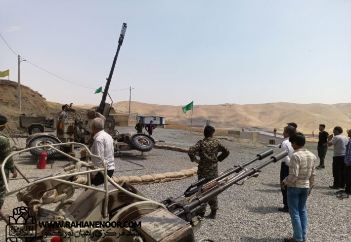 نمایشگاه ادوات جنگی در محیط یادمان شهدای تمرچین <img src="/images/picture_icon.gif" width="16" height="13" border="0" align="top"> نمایشگاه ادوات جنگی در محیط یادمان شهدای تمرچین <img src="/images/picture_icon.gif" width="16" height="13" border="0" align="top">