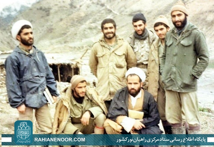 روایتی از حوزه علمیه تا دیار عاشقی/ دفاع همچنان باقی است روایتی از حوزه علمیه تا دیار عاشقی/ دفاع همچنان باقی است