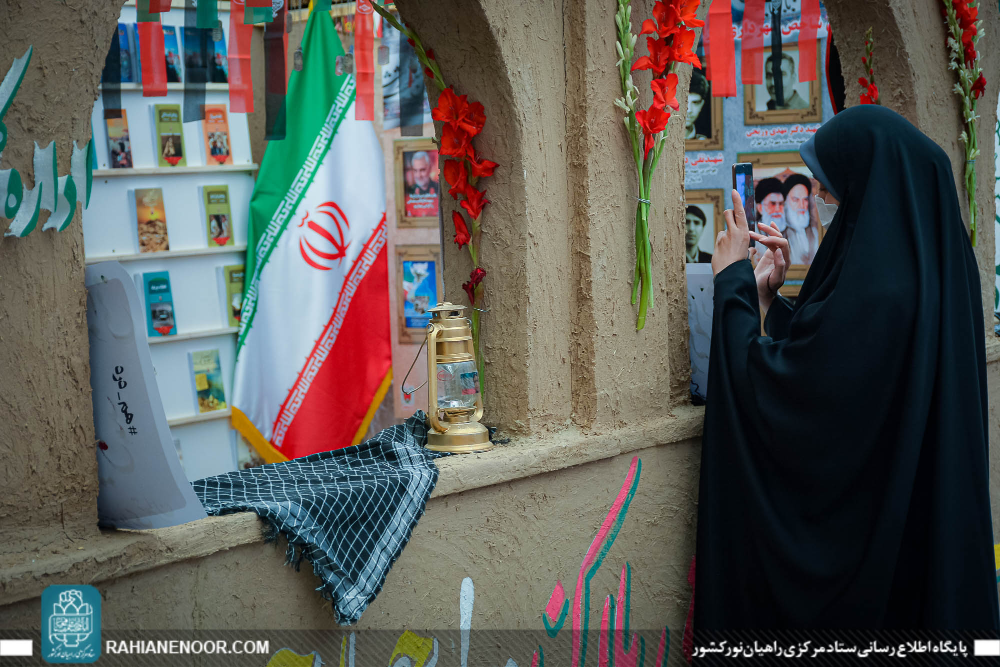 چهارمین روز نمایشگاه اقتدار چهل/ در غرفه راهیان نور چه گذشت؟ <img src="/images/picture_icon.gif" width="16" height="13" border="0" align="top"> چهارمین روز نمایشگاه اقتدار چهل/ در غرفه راهیان نور چه گذشت؟ <img src="/images/picture_icon.gif" width="16" height="13" border="0" align="top">