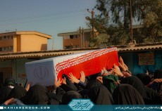۷۲ شهید گمنام بر روی دستان زائران معراج شهدای اهواز تشییع شد