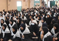 حضور دانش‌آموزان دختر دیّری در معراج شهدا اهواز  