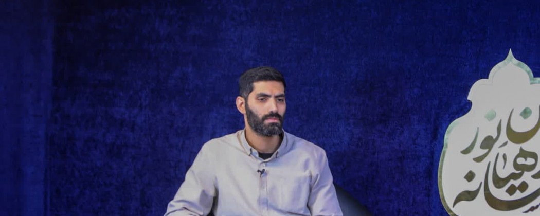 حضور محمد انصاری، فوتبالیست مشهور کشوری در راهیان‌ نور  