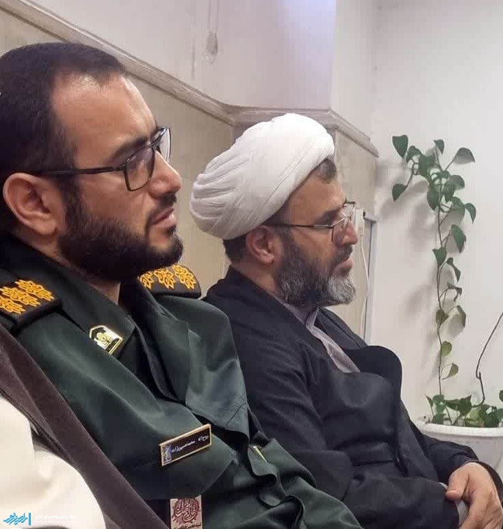 به گزارش روابط عمومی ستاد مرکزی راهیان نور کشور جلسه هم اندیشی شورای اندیشه ورز ستاد راهیان نور حوزه علمیه با حضور نمایندگان حوزه علمیه،دبیر ستاد مرکزی راهیان نور کشور،مدیرکل حفظ آثار و نشر ارزش های دفاع مقدس استان قم در شهر مقدس قم برگزار شد.