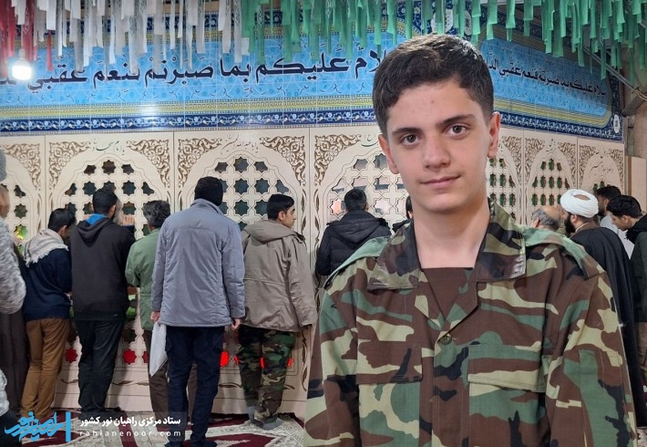 حس و حال زیارت شهدا قابل توصیف نیست حس و حال زیارت شهدا قابل توصیف نیست