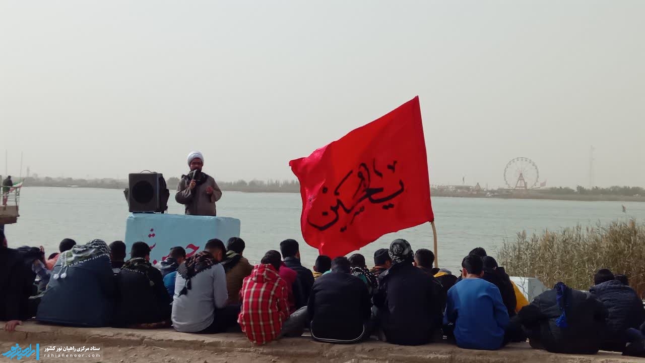 مناجات زائران در جوار شهدای اروند  