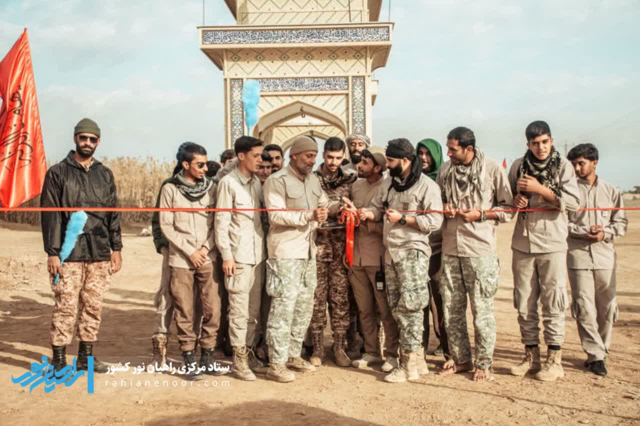 برپایی نمایشگاه سنگر سازان بی سنگر در یادمان کربلای ۴  