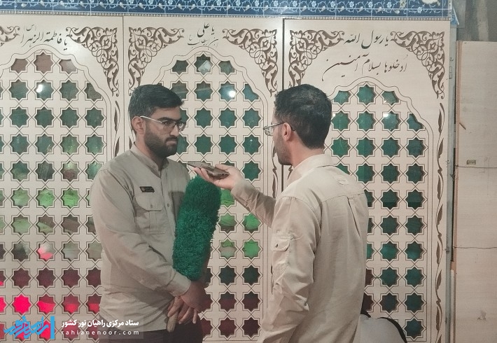 زائران شهدا، عطر شهادت را با خود همراه می‌کنند