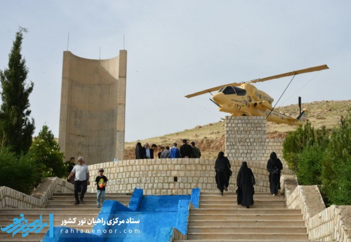 زائران راهیان نور از یادمان شهید شیرودی بازدید کردند  