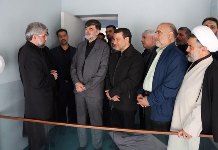 بازدید رئیس ستاد مرکزی راهیان نور کشور از خانه رهبر انقلاب در مشهد