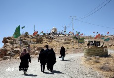 بازدید زائران کاروان های راهیان نور از یادمان شهدای بازی دراز  <img src="/images/picture_icon.gif" width="16" height="13" border="0" align="top">